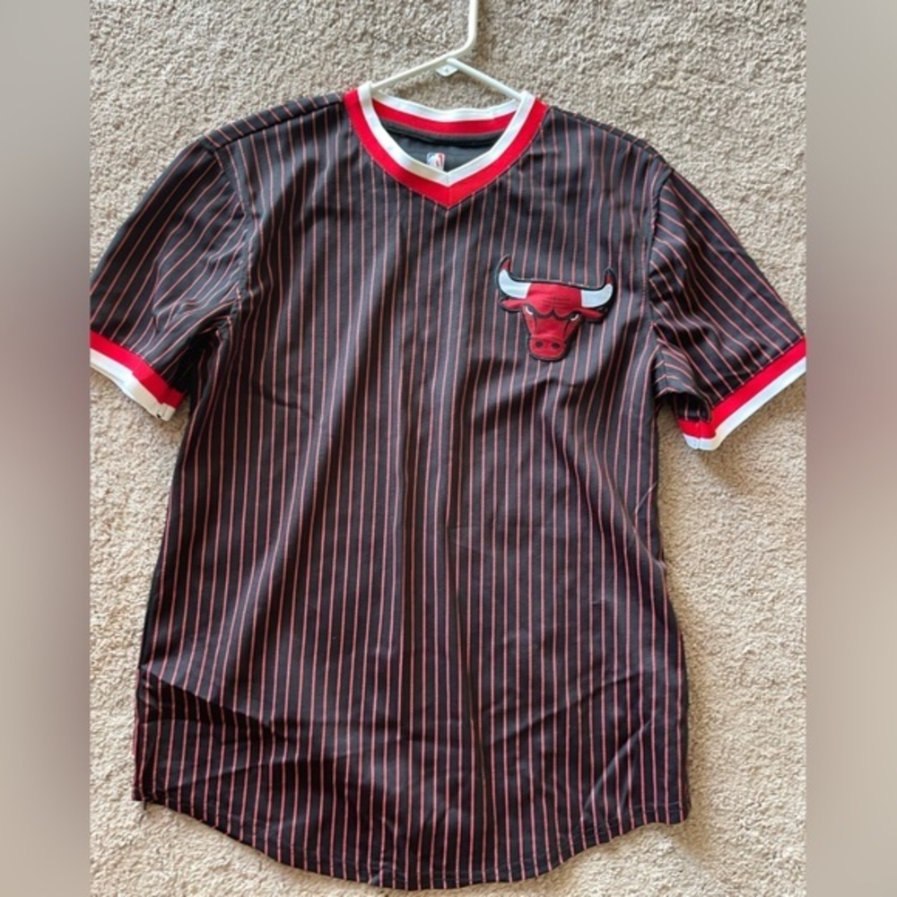 NBA Black and Red Striped Tee with Logo